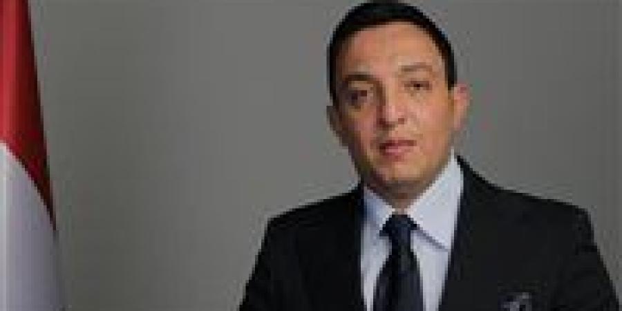 مصطفى أبو زهرة يشيد بدور المتحدة للرياضة في دعم الكرة المصرية