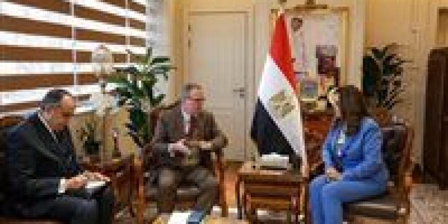 وزيرة التنمية تبحث مع سفير التشيك بالقاهرة مجالات التعاون المشترك