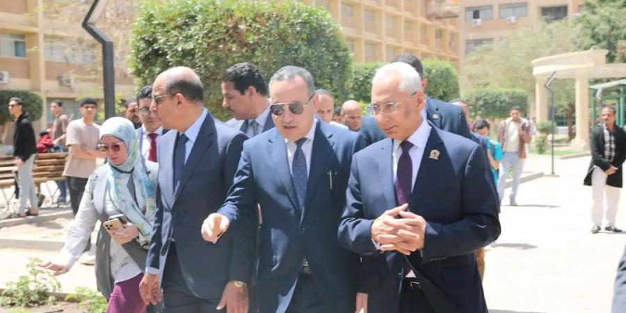 وزير التعليم العالي ومحافظ المنيا ورئيس جامعة المنيا يتفقدون سير الأعمال التنفيذية بجامعة المنيا التكنولوجية