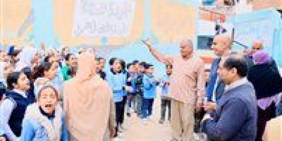زيارة مفاجئة من وزير التعليم لمدارس الشرقية