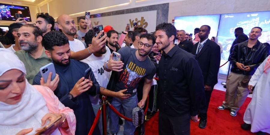 جدة تفتح كواليس قرصنة الإنترنت.. العرض الأول لفيلم «إيجي بست» يضع حقوق الملكية على طاولة النقاش