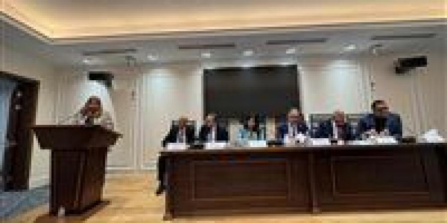 النائبة أسماء حجازي تفتح ملفات المرافق بسوهاج أمام وزيرة الإسكان وتطالب بتشكيل لجنة وزارية للمعاينة الميدانية