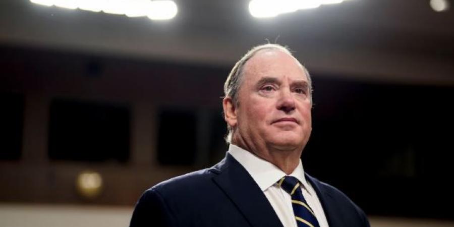 خريف الرؤوس الكبيرة.. هل عصفت حرب إيران بجنرالات ووزراء ترامب؟