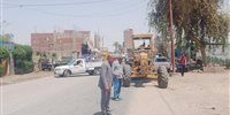 حملة نظافة مكبرة بقرى وأحياء مدينة سمالوط ورفع 370 طن مخلفات وقمامة