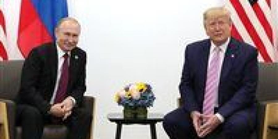 ترامب وبوتين يبحثان أزمتي أوكرانيا وإيران في اتصال هاتفي استمر 90 دقيقة