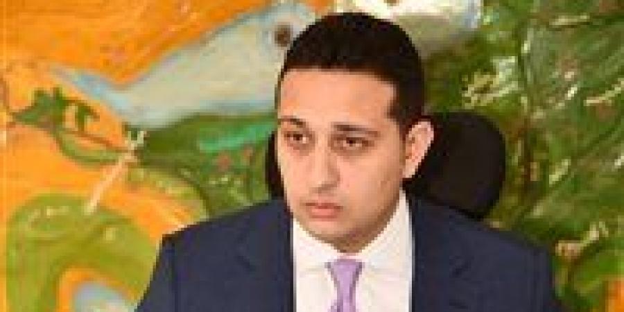 استجابة إنسانية عاجلة.. نائب محافظ الفيوم يتدخل لإنقاذ شاب من الموت داخل العناية المركزة