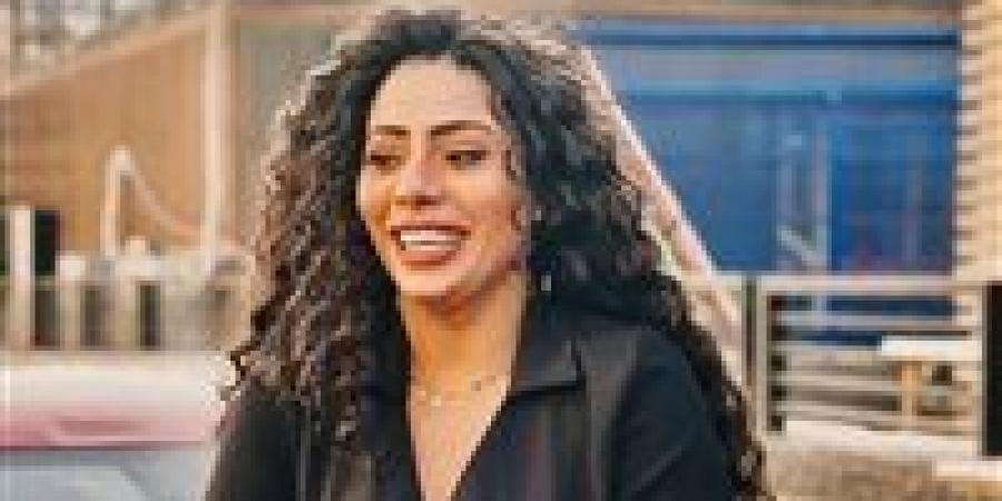 إخلاء سبيل الراقصة حورية وصديقتها بكفالة 20 ألف جنيه بعد اتهامهما بالتعدي على أطباء