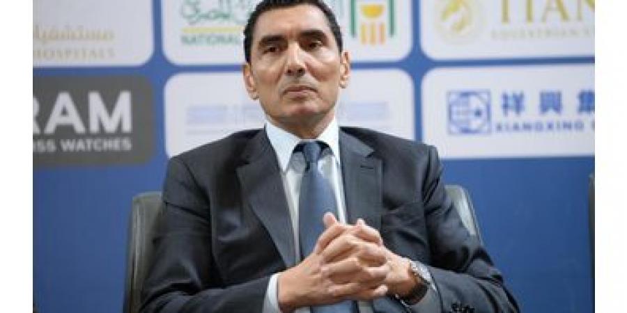 وزير الشباب والرياضة يطمئن على بعثة الزمالك قبل نهائي الكونفدرالية