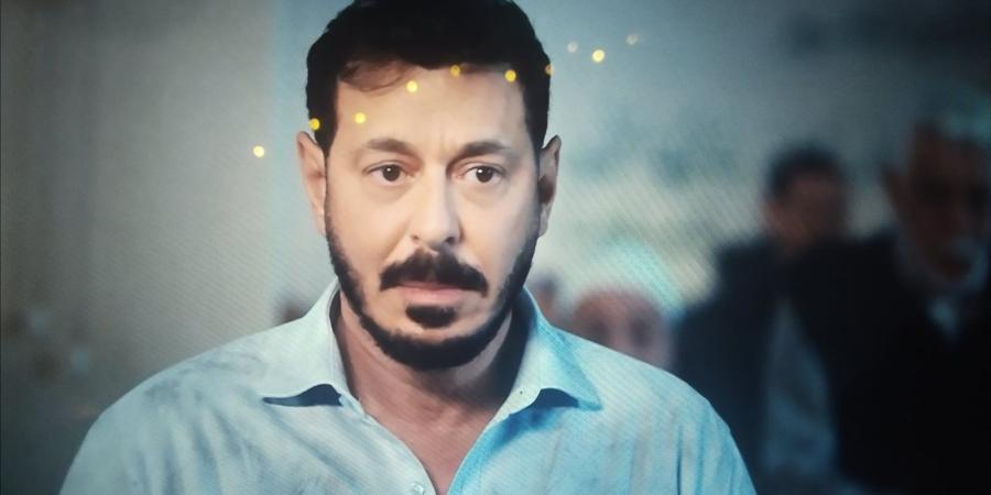 ما طبيعة مرضه؟.. تطورات الحالة الصحية لوالد مصطفى شعبان بعد نقله إلى المستشفى