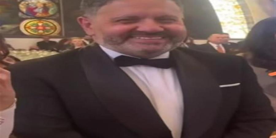 وسط أجواء عائلية.. ادوارد يحتفل بزفاف نجله ماركو بإحدى الفنادق الكبرى| صور