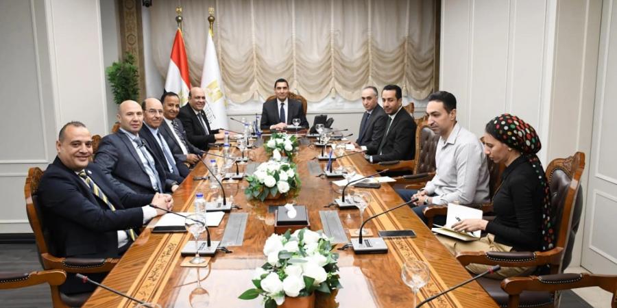 وزير الشباب يجتمع باتحاد الووشو كونغ فو لبحث خطة العمل المقبلة