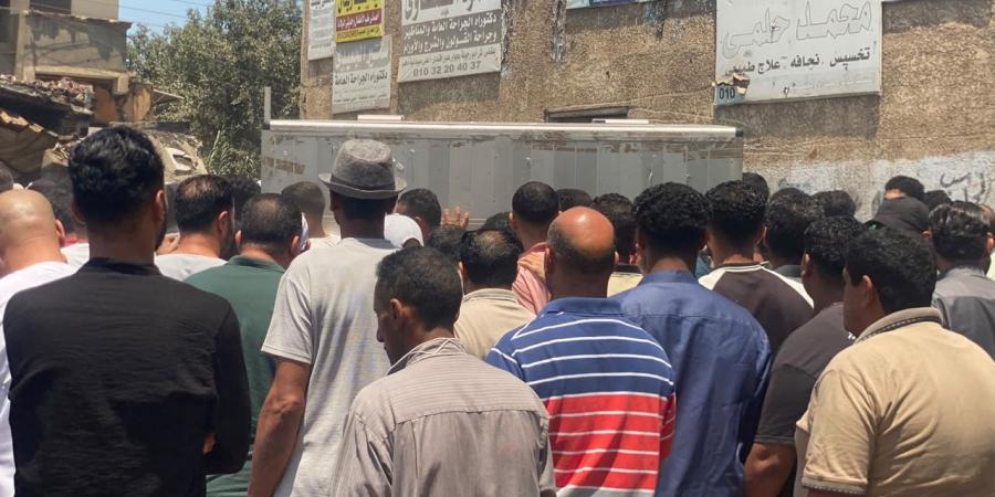 بعد أن أدت امتحاناتها.. الموت يغيّب حافظة القرآن سلمى عمر الفراش وقرية منشأة شومان تودعها في جنازة مهيبة