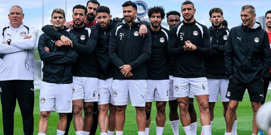 محاضرة خاصة للاعبي منتخب مصر لشرح قوانين التحكيم الجديدة قبل كأس العالم 2026