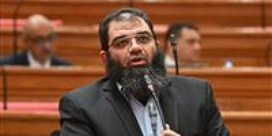 النائب حمادة سليمان يتقدم ببيان عاجل لمواجهة انتحال صفة الأطباء وضبط الظهور الإعلامي لغير المختصين