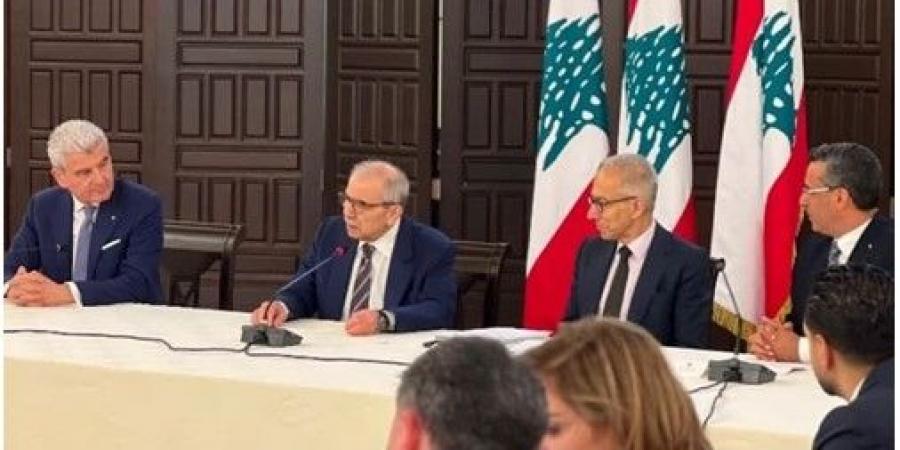 رئيس الحكومة يترأس لقاءً اقتصادياً موسعاً حول الانعكاسات الإيجابية لفتح الأسواق السعودية أمام المنتجات اللبنانية
