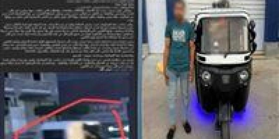 ضبط قائد توك توك لإحداثه ضوضاء ووضع ملصقات خادشة على المركبة