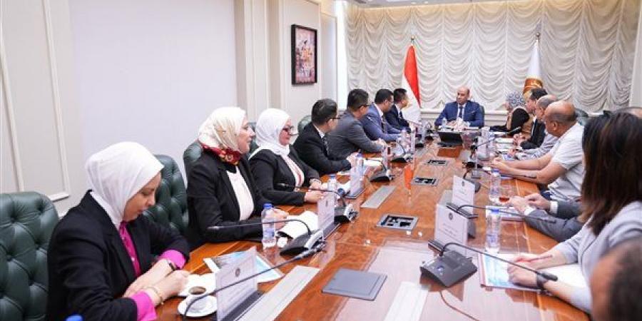 وزير العمل: ملتقيات التوظيف تمثل جسرا بين الشباب وفرص العمل في قطاع التكنولوجيا