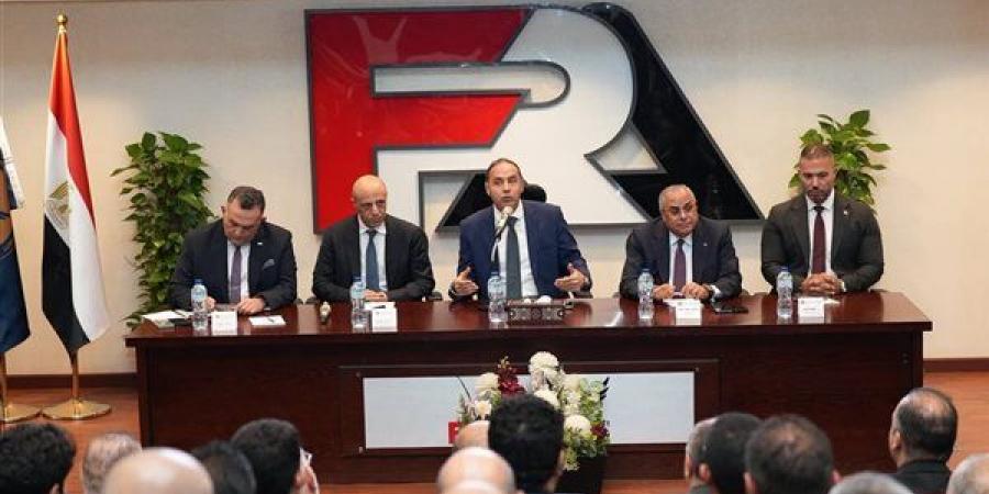 الرقابة المالية تبحث تيسير إجراءات قيد وطرح الشركات الحكومية في البورصة