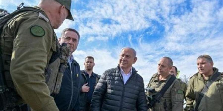 نتنياهو يأمر الجيش الإسرائيلي بوقف إطلاق النار في جنوب لبنان دون انسحاب