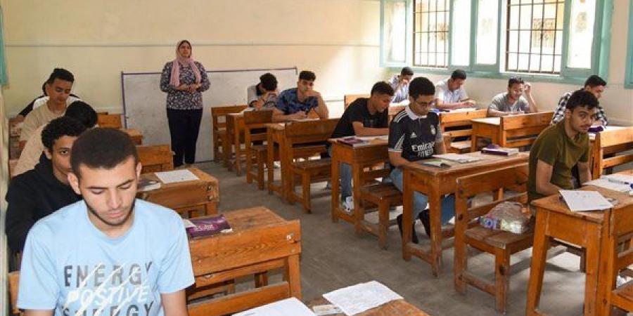 خبير تعليمي: لا تجعلوا الامتحانات معركة والمجموع ليس معيارا وحيدا للنجاح