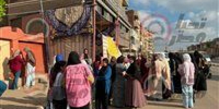 بدء تفتيش طلاب الثانوية العامة 2026 بالعصا الإلكترونية بمداخل اللجان قبل انطلاق الامتحانات