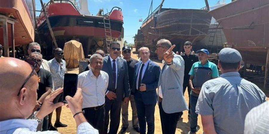 الصناعات الهندسية تبحث فرص نمو بناء وإصلاح السفن في رشيد وتحدياتها وإيجاد حلول لها