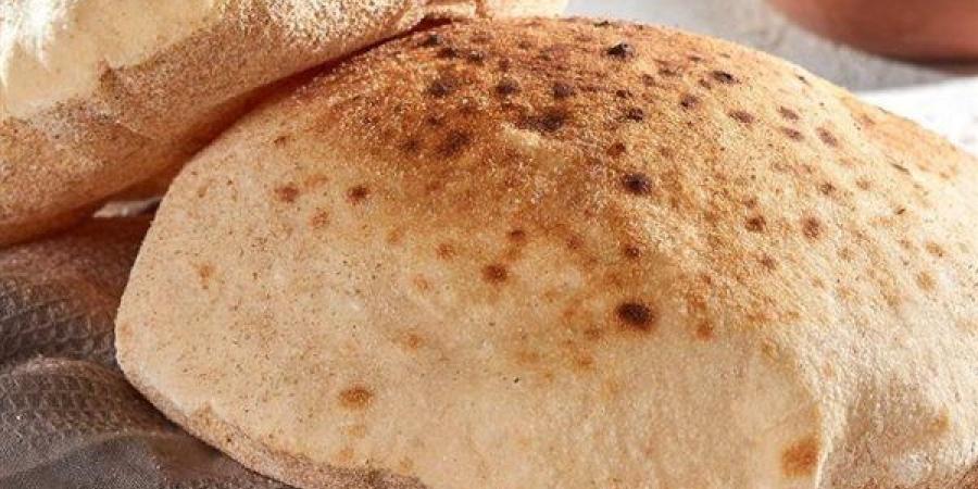 طريقة عمل العيش البلدي في الطاسة بخطوات بسيطة ونتيجة مذهلة