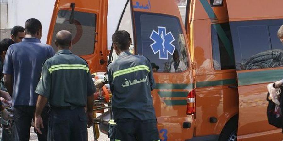 إصابة 4 أشخاص في حادث تصادم على الطريق الغربي بالفيوم