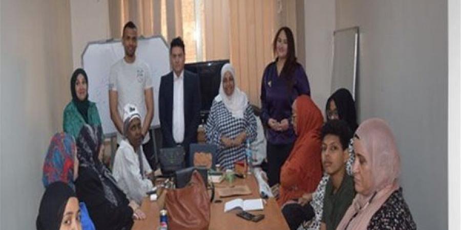 غرفة القاهرة تُطلق برنامجًا تدريبيًا جديدًا لدعم أصحاب الحرف اليدوية والتراثية