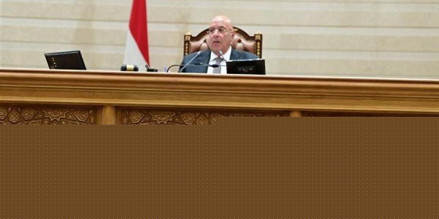 رئيس البرلمان لعبد العليم داوود: "الولاء للوطن لا يُشترى بالمال"