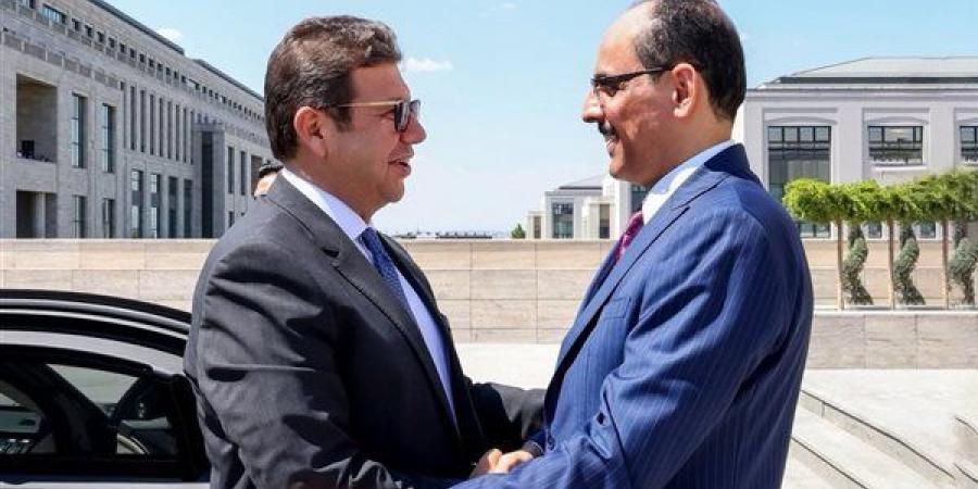 رئيس المخابرات العامة يلتقى نظيره التركي لبحث عدد من القضايا محل الاهتمام المشترك