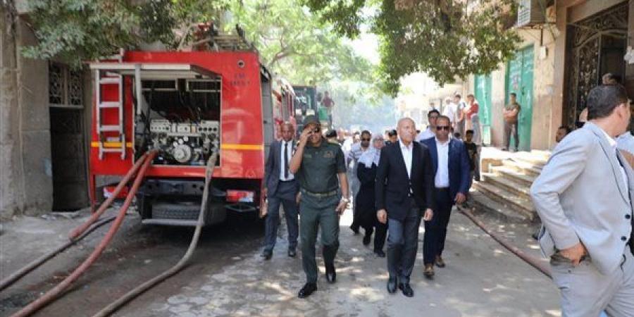 وفاة ضابط وأمين شرطة بسبب الحريق، النيابة تأمر بضبط ملاك ورشة النجارة بمنشأة ناصر