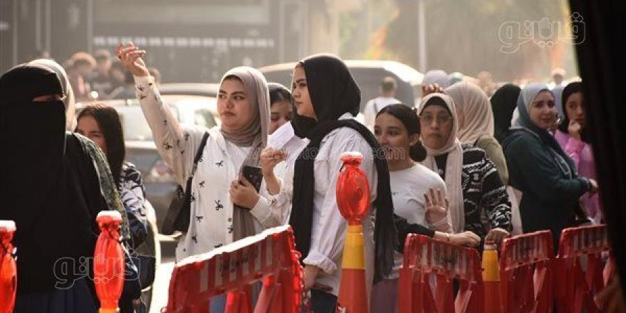 التعليم عن تداول امتحانات الثانوية قبل بدء اللجان: الصور قديمة والجروبات تستهدف الاحتيال والنصب