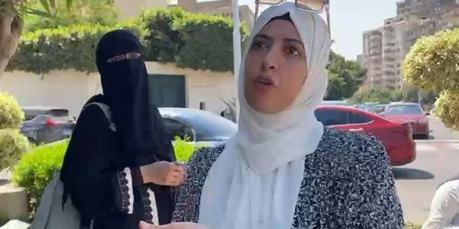 أولياء أمور طلاب الثانوية لـ"فيتو" عن امتحان العربي: طالبتين توأم مكانوش عاوزين يكملوا الامتحانات (فيديو)