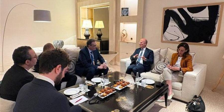 في الرباط، رئيس التنظيم والإدارة يستعرض التجربة المصرية في تطوير منظومة الخدمة المدنية