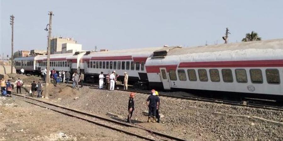 تعطل مؤقت بحركة القطارات فى أسوان بعد خروج جرار عن القضبان