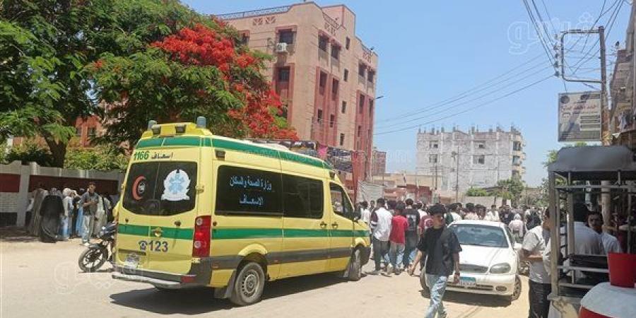 النيابة تعاين موقع العثور على جثة طافية في مصرف اللبيني، والتحقيقات تكشف تفاصيل صادمة