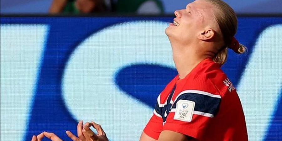 هالاند وكين يشعلان المنافسة على ترتيب هدافي كأس العالم