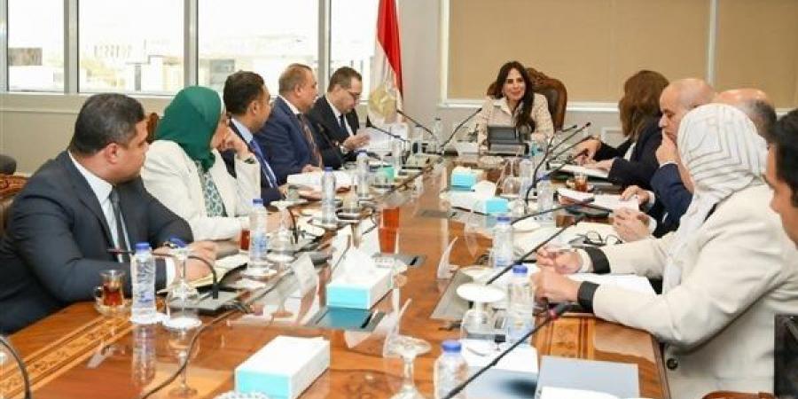 وزارة الإسكان توجه بالتوسع في الشراكة مع مطوري القطاع الخاص ضمن "سكن لكل المصريين"