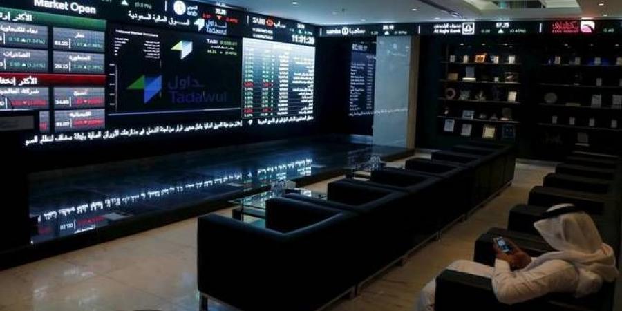 "تداول".. أسهم صغيرة ومتوسطة تتصدر المشهد بأحجام التداول في نهاية التعاملات
