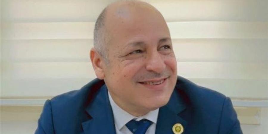 خبير يكشف سر تصعيد ترامب ضد إيران والسيناريوهات المتوقعة
