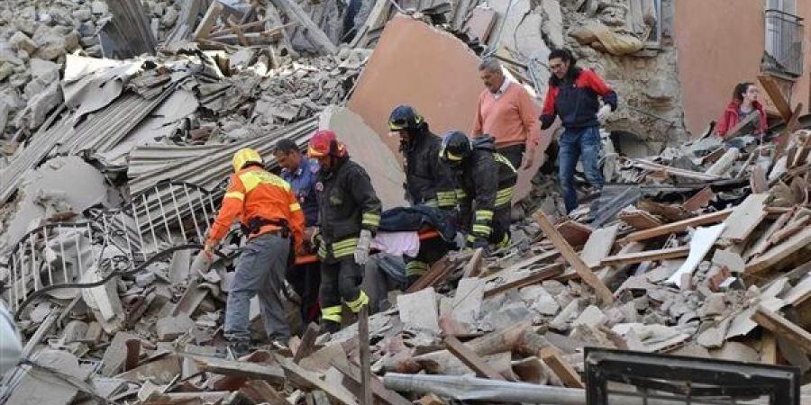 ارتفاع عدد ضحايا زلزال فنزويلا إلى 3.685 قتيلا و16.740 مصابا ونزوح آلاف العائلات