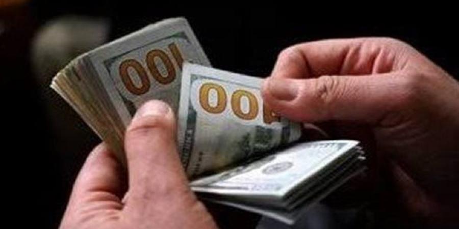 عقب قرار البنك المركزي، ماذا حدث لسعر الدولار أمام الجنيه؟