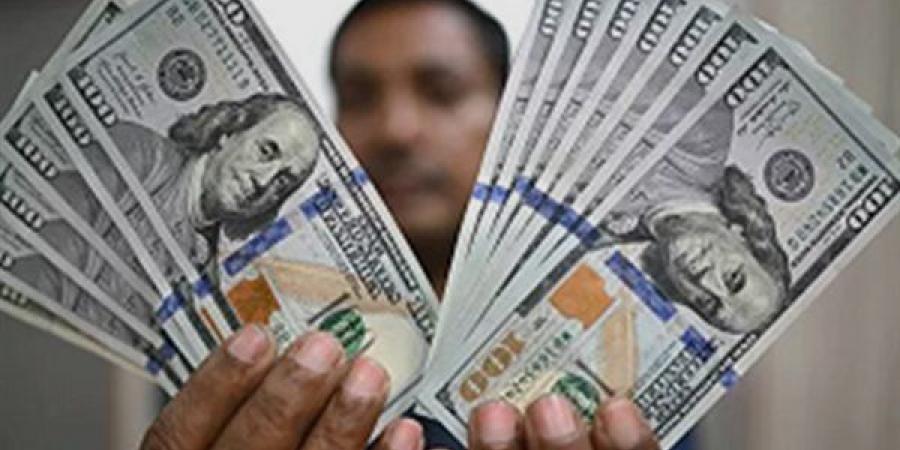 قفزة في سعر الدولار أمام الجنيه بالبنوك المصرية