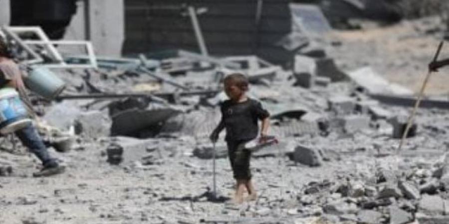 شهيدان فلسطينيان برصاص وقصف الاحتلال الإسرائيلي وسط وجنوب غزة