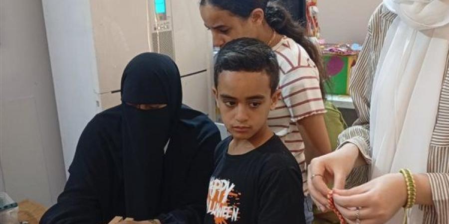 ​منارة تفاعلية وأشغال يدوية، "المكرامية والتطريز" يجذبان رواد معرض كتاب الإسكندرية بجناح الأزهر