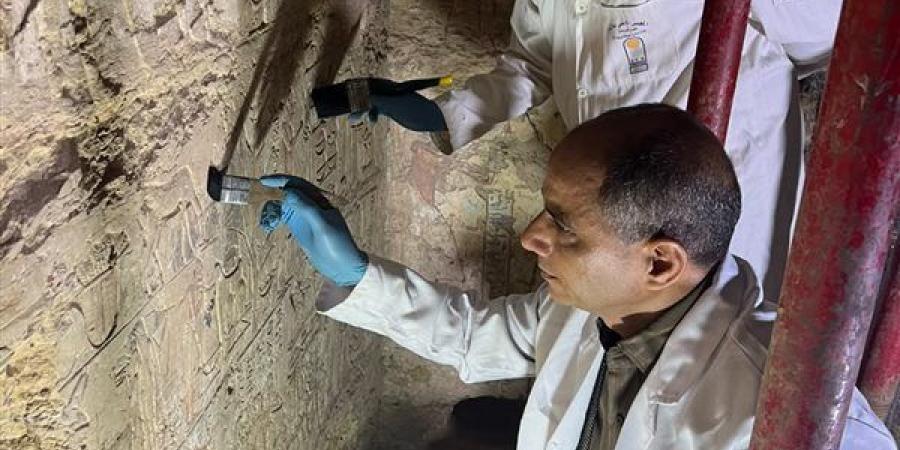 الكشف عن 3 مقابر صخرية من عصر الدولة الحديثة بجبانة البوباسطيون