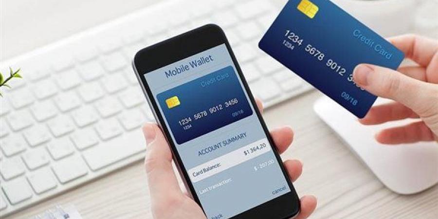 "الشباك الواحد" يمتد للبنوك، كيف تحولت الفروع المصرفية إلى منصات للخدمات الحكومية؟