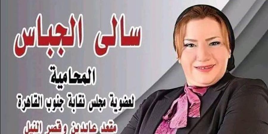وسط حراسة أمنية مشددة، النيابة تحقق مع المحامية المتهمة بقتل والدتها وتقطيع جثمانها بالإسكندرية