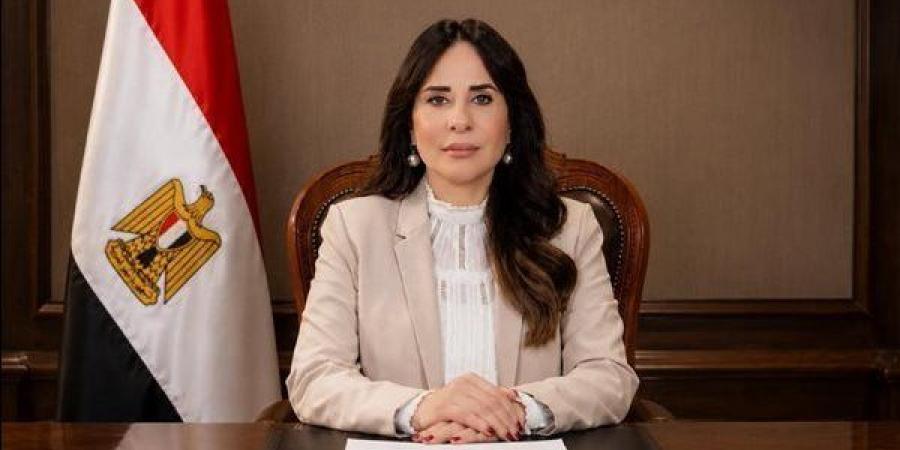 وزيرة الإسكان تتابع موقف تنفيذ عدد من مشروعات الشرب والصرف الصحي بـ7 محافظات
